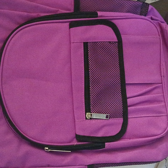 Backpack - Picture 3 of 4